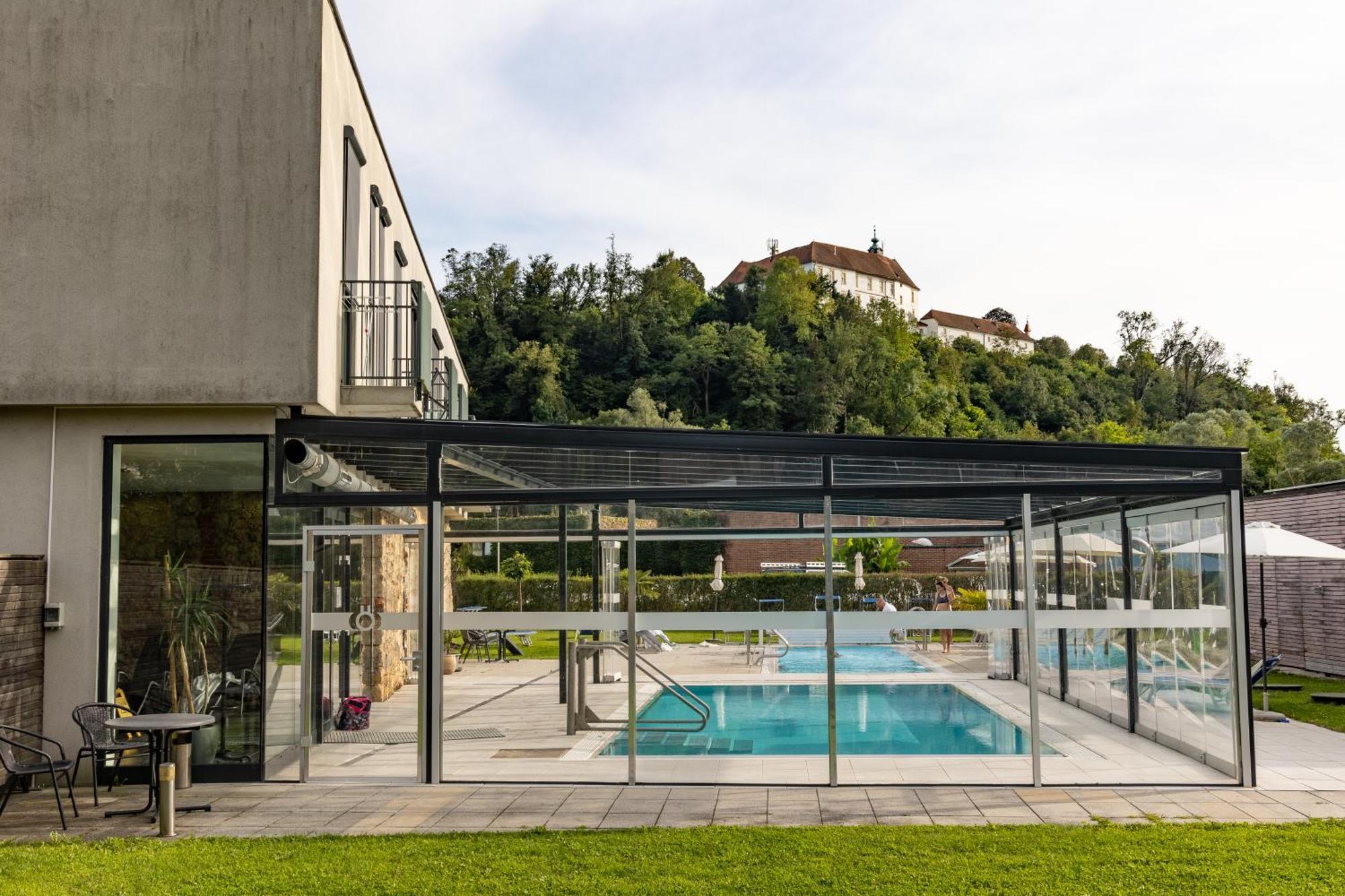 Hotel Kaiser Von Oesterreich, Historik- Und Thermalhotel 4*