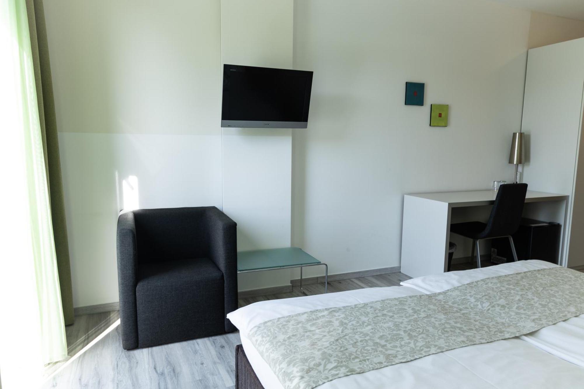 Hotel Kaiser Von Oesterreich, Historik- Und Thermalhotel 4*